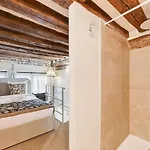 Joli Duplex D\'Architecte - Marais